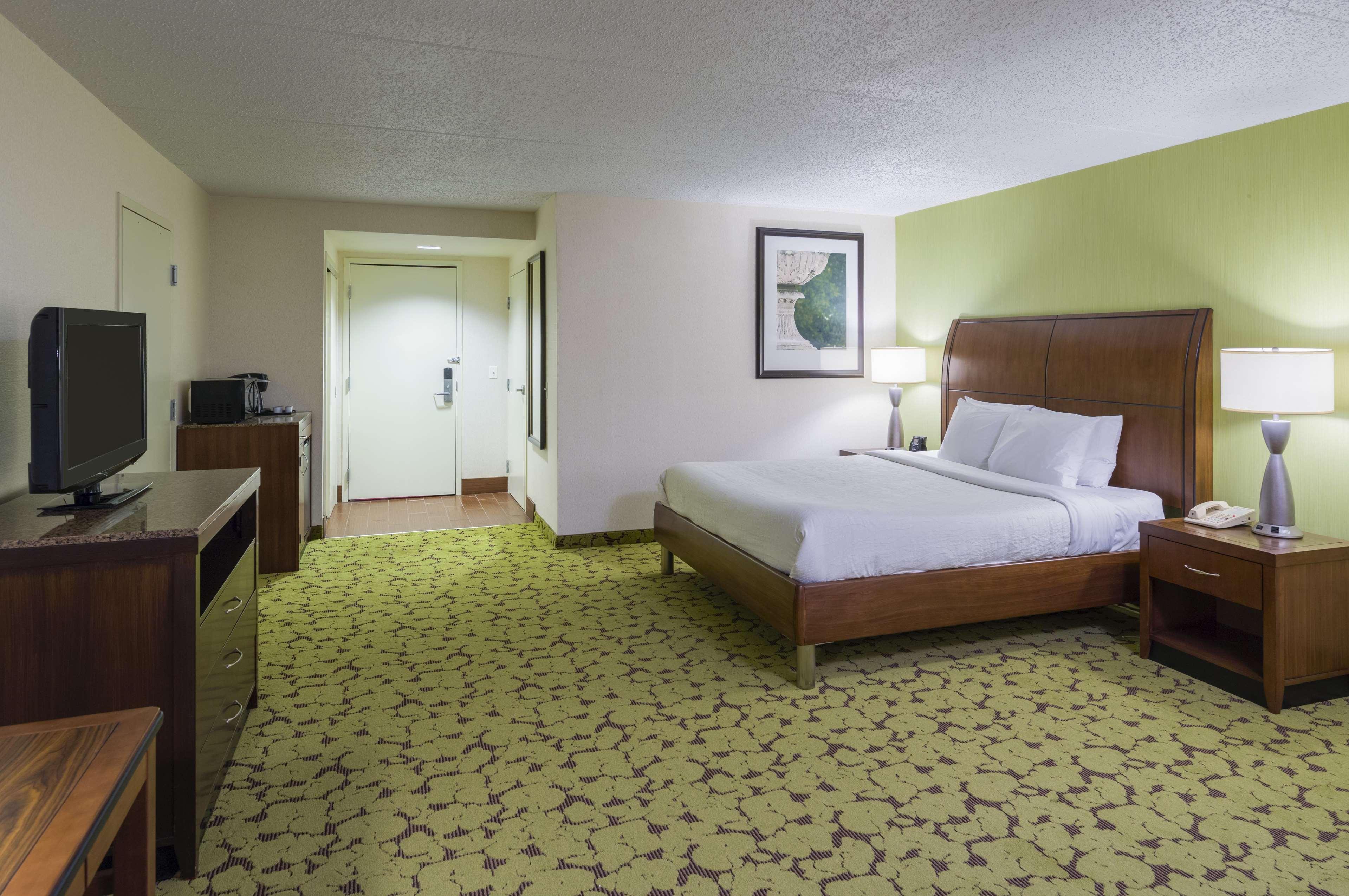Hilton Garden Inn Edison/Raritan Center Eksteriør billede