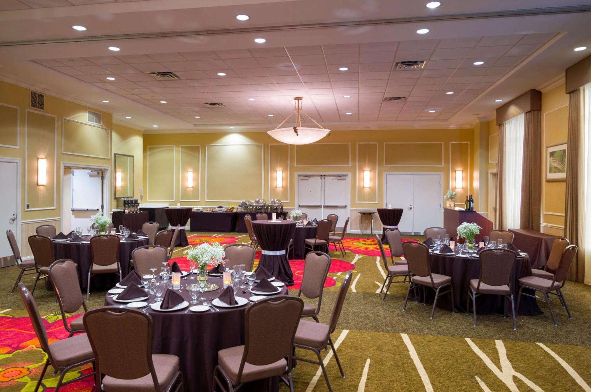 Hilton Garden Inn Edison/Raritan Center Eksteriør billede