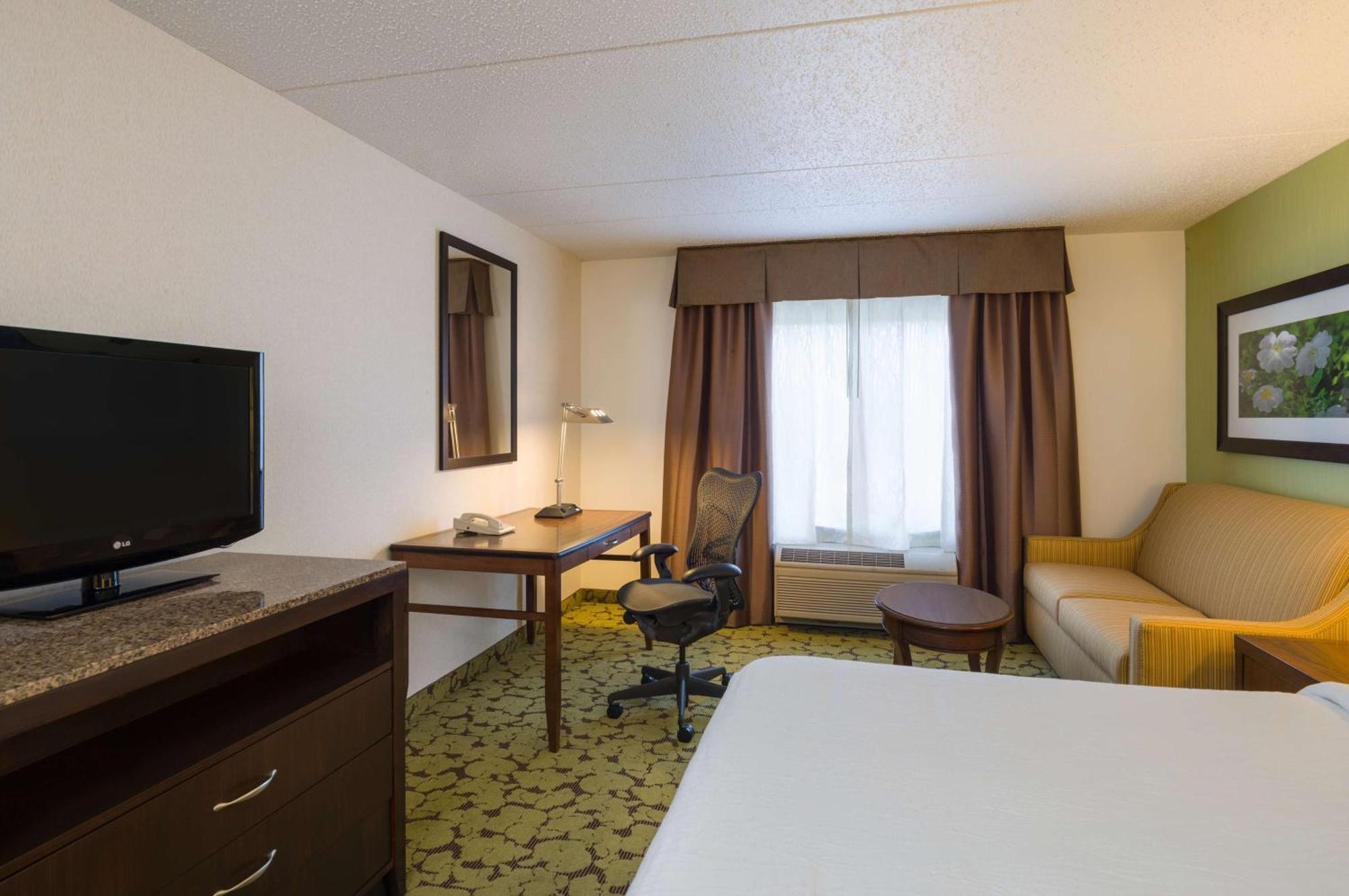 Hilton Garden Inn Edison/Raritan Center Eksteriør billede